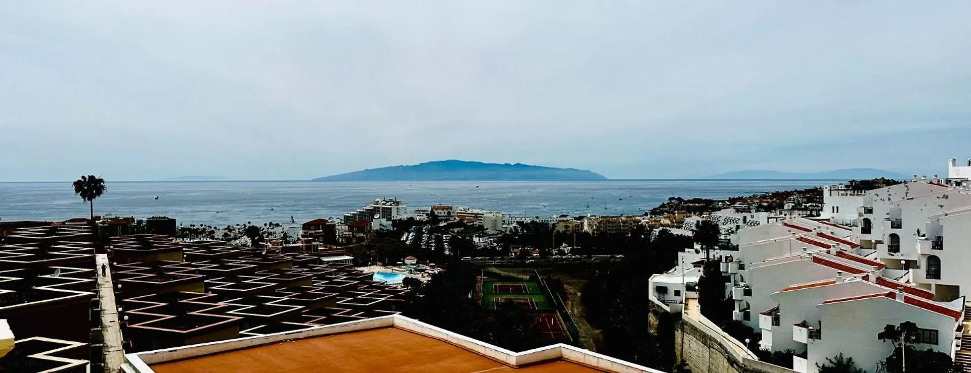 Costa Adeje - Amazing Ocean And Teide View - Fast Wifi, Air Con Apartment 0*, Costa Adeje (Tenerife) Spain