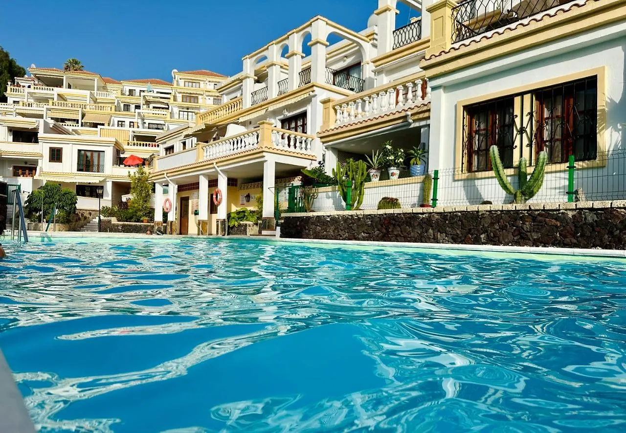 Costa Adeje - Amazing Ocean And Teide View - Fast Wifi, Air Con Apartment  Costa Adeje (Tenerife)