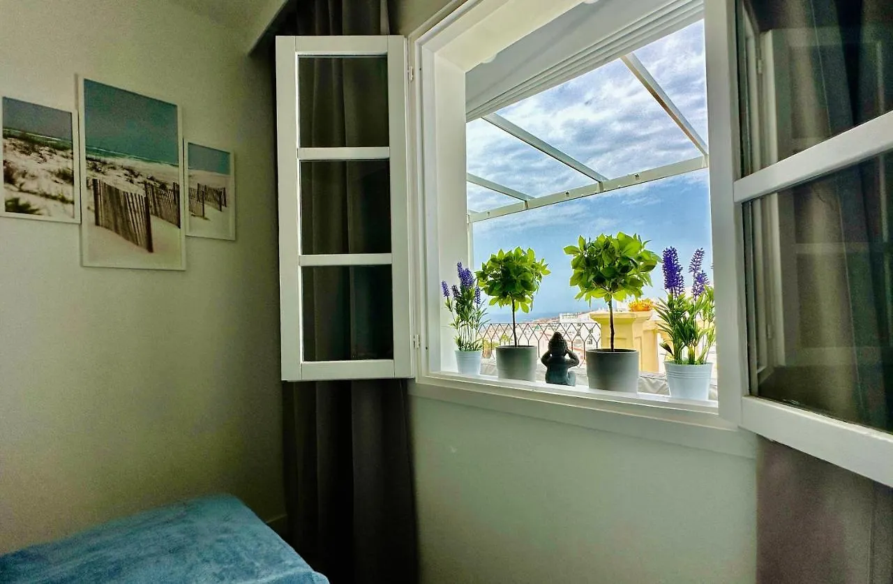Costa Adeje - Amazing Ocean And Teide View - Fast Wifi, Air Con Apartment Spain